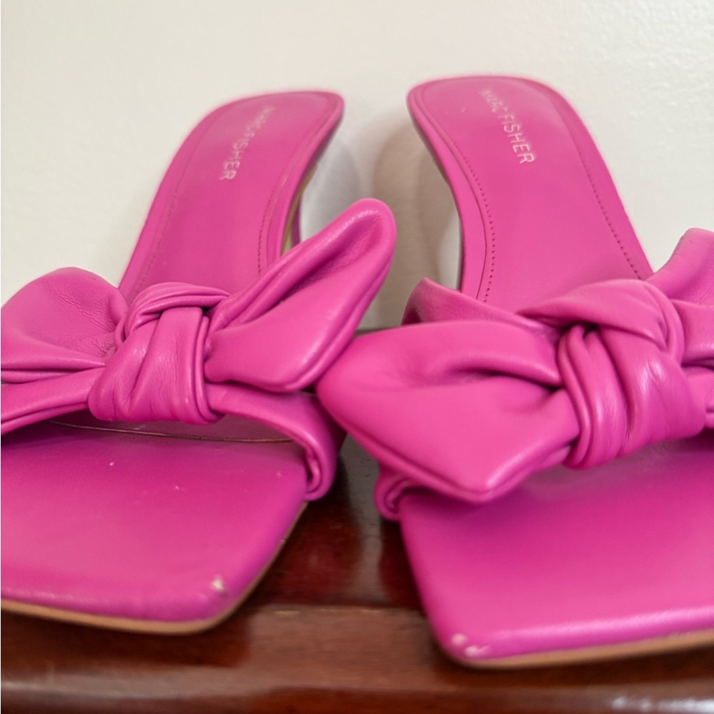 Marc Fisher “Demar” Fuchsia Bow Slide High heels in size 7 - Picture 4 of 11